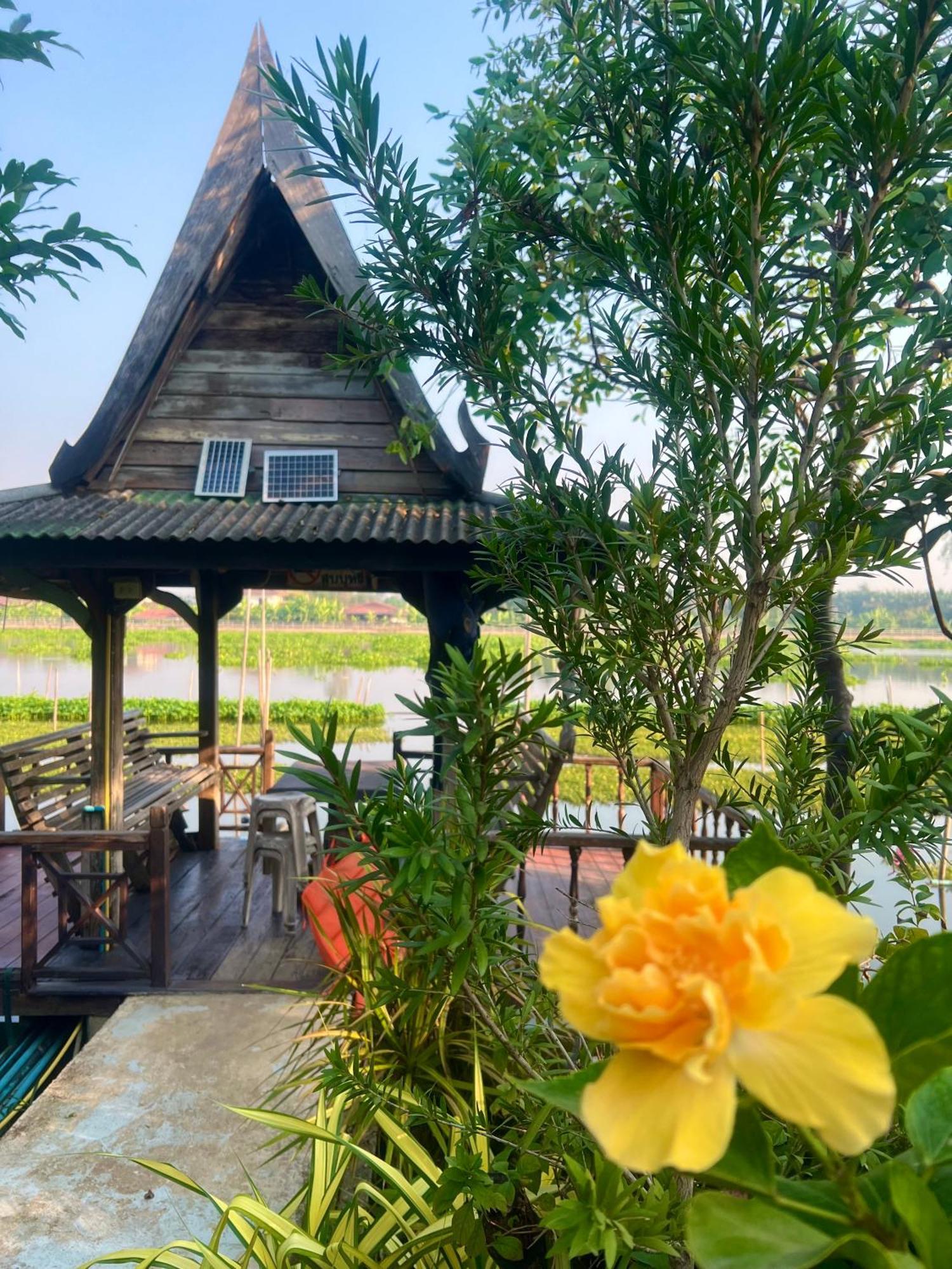 Mrt Riverside Sampran มิสเตอร์ที โฮมสเตย์-ช้องนาง Exteriör bild